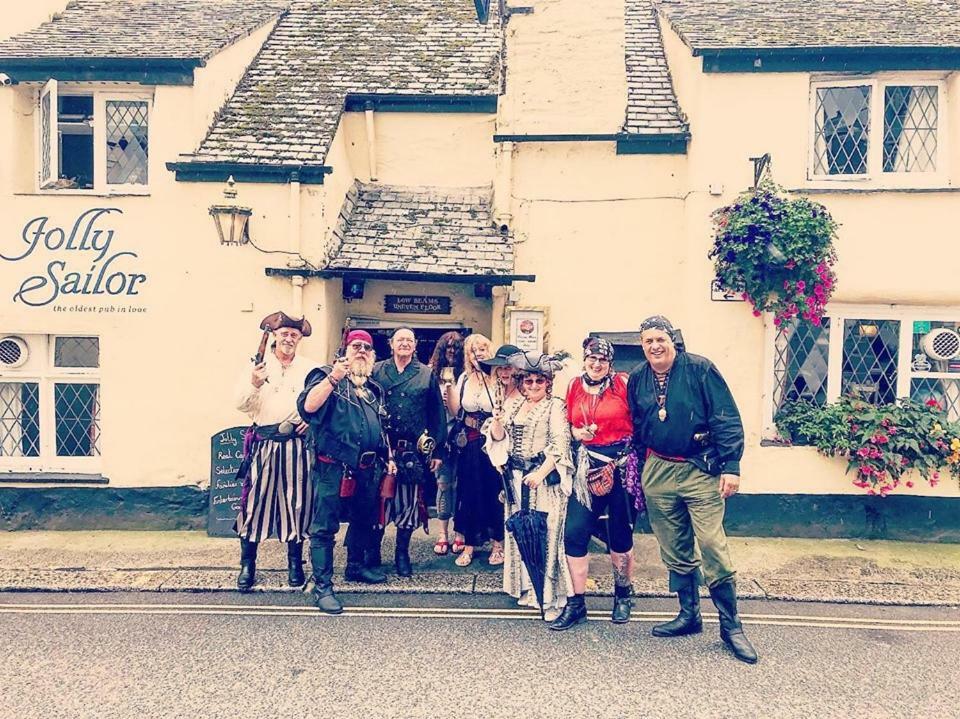 Jolly Sailor Inn Looe Exterior foto